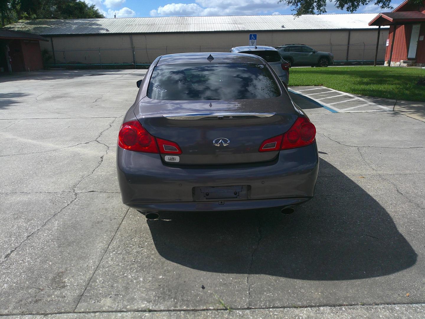 2012 GRAY INFINITI G37 BASE; SPORT; JOU (JN1CV6APXCM) , located at 10405 Abercorn Street, Savannah, GA, 31419, (912) 921-8965, 31.988262, -81.131760 - Photo#3